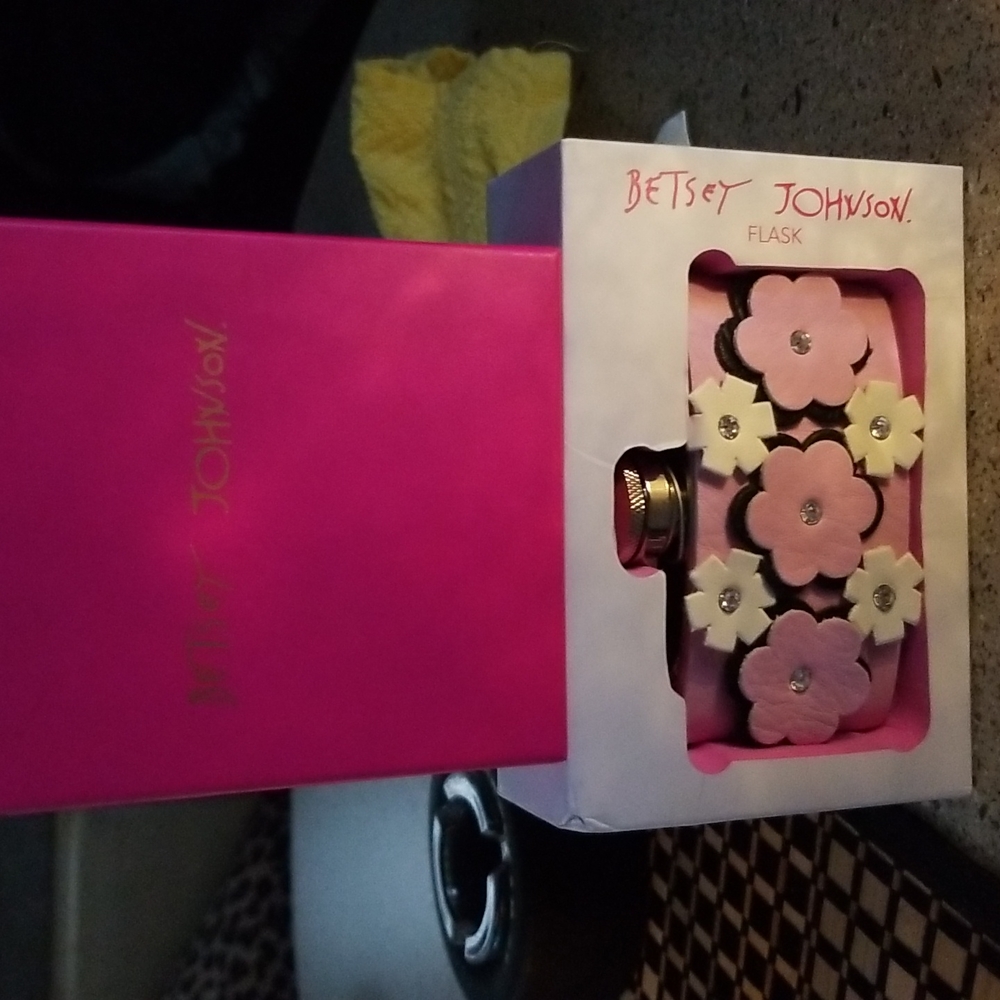 Flowery Betsey Johnson pink/white flask
